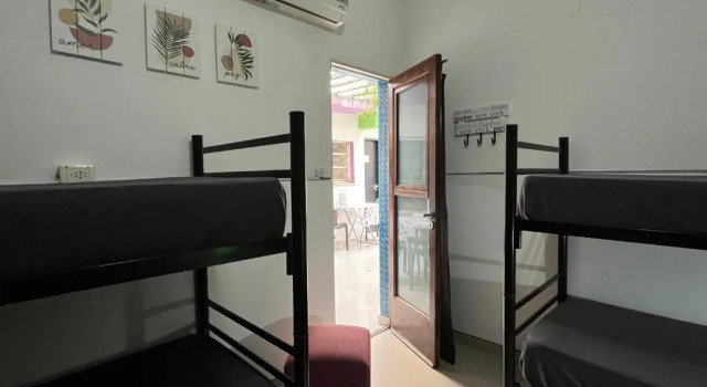 Кровать в общем номере Link Cordoba Hostel