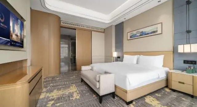 Люкс Deluxe YTL OuYue International Hotel