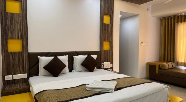Номер Luxury Hotel Kabir
