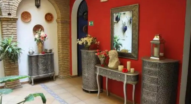 Hostal Flor De Lis Lojo, Забронировать Отель Конил-де-ла-Фронтера Коста-де-ла-Лус, рядом с Пляж Фуэнте-дель-Галло