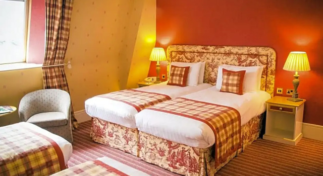 Семейный номер Standard Best Western Abbots Barton Hotel