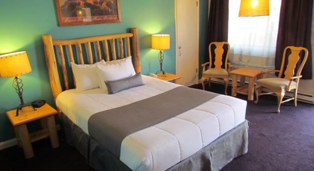 Sedona Hilltop Inn, Забронировать Отель Uptown Седона, рядом с Airport Mesa Viewpoint