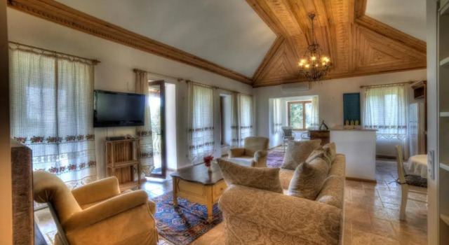 Семейный люкс с балконом Olive Farm Of Datca Guesthouse
