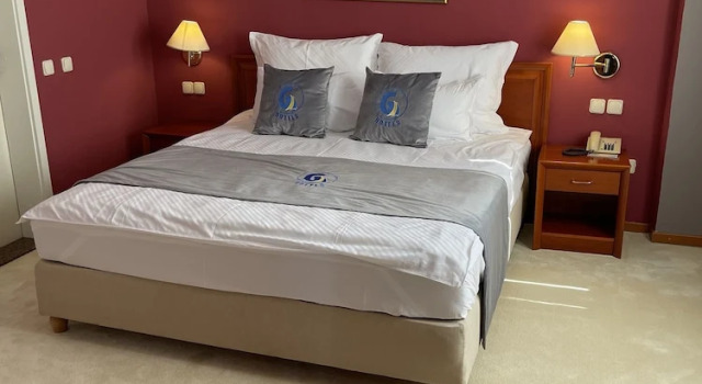 Standardowy dwuosobowy pokój G Hotels