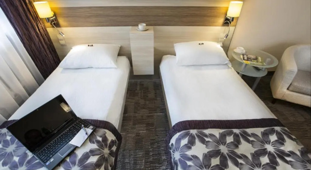 Hotel 3 Trio, Забронировать Отель Белосток Подляское воеводство