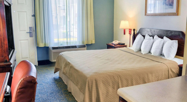 Quality Inn, Prenota Hotel Spotsylvania Virginia
