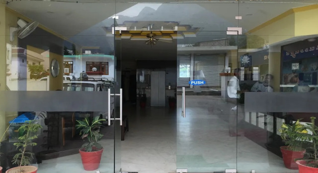 Hotel Jai Mata Di