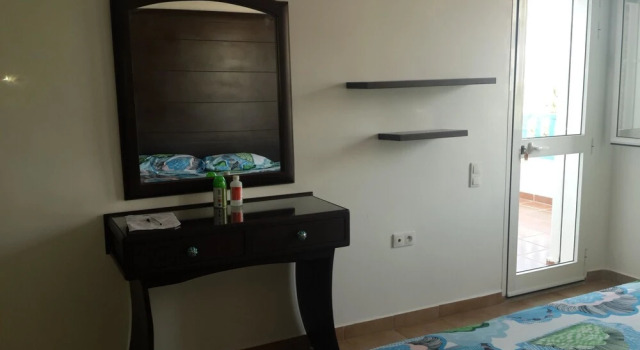 Apartment With 2 Bedrooms in Mdiq, With Wonderful sea View, Pool Acces, Prenota Appartamento Restinga 