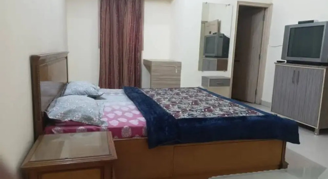 Goroomgo Royal Elite Inn Jalandhar, Varaa Hotelli Hotellit Punjab pysäköinnillä, Pysäköinti