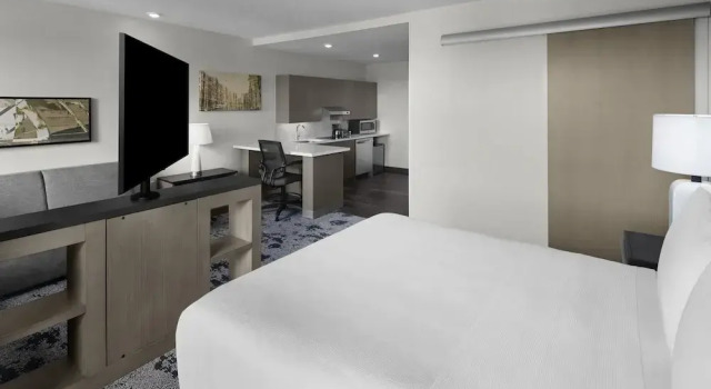 Двухместный люкс Hyatt House Raleigh Downtown/Seaboard Station