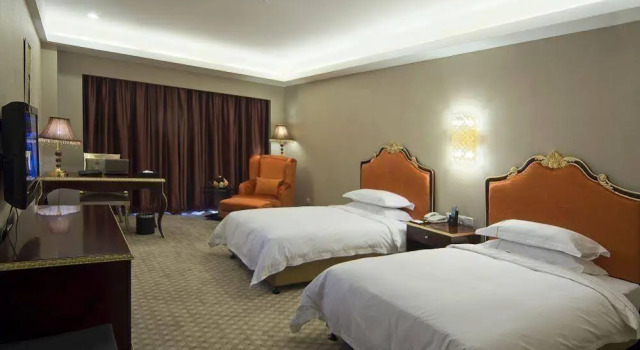 Jinhong Hotel, Boek Hotel Hotels in Guangdong met parkeren, Parkeren