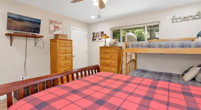 Cozy up to Summit-1651 by Big Bear Vacations, Varaa Hotelli Big Bear Lake USA