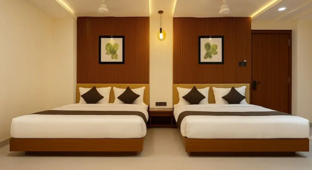 Люкс Hotel Rajshree Suites - 1 KMs from Shri Mahakaleshwar Temple