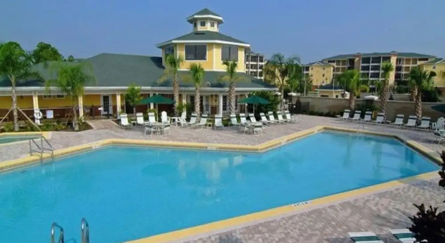 #24 Caribe Cove - Three Bedroom Condo, Book Hotel Hoteller i Four Corners med pool, Swimmingpool