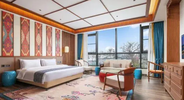 Люкс с красивым видом из окна Wunvzhou Dreamless Lake Resort Hotel