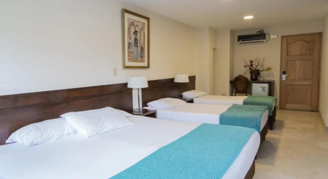 Четырёхместный номер Standard Hotel San Pedro del Fuerte