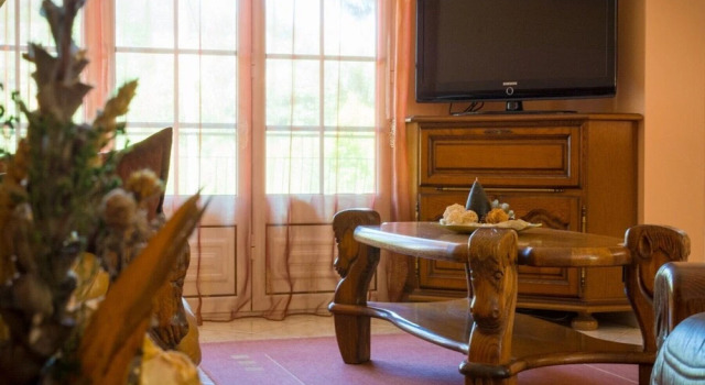 Pet Friendly and Gametable - Mystay, Забронировать Отель Кабесейраш-ди-Башту Провинция Дору, рядом с Монастырь Архангела Михаила