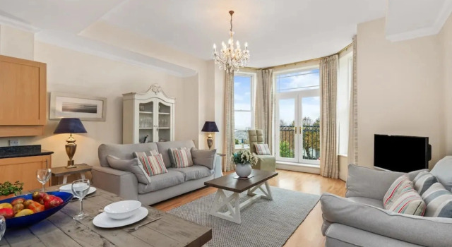 Коттедж Bryn Y Mor - Tenby Apartment Sea Views