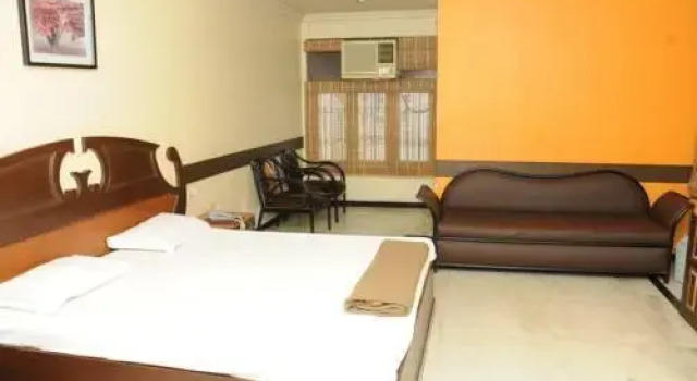 Sriji Residency, Забронировать Отель Отели штата Тамилнада с завтраком, Завтраки