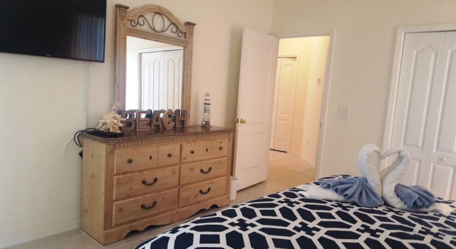 South Facing Pool And Spa With Conservation View Close To Disney