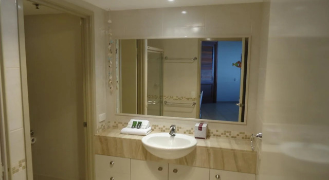 The Waterford Prestige Apartments, Забронировать Апартаменты/квартира Калаундра Солнечное побережье
