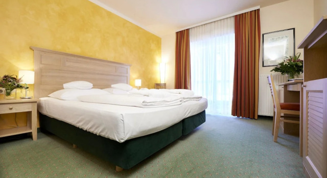 Двухместный номер Standard с балконом Das Hotel Eden - Das Aktiv- & Wohlfühlhotel in Tirol auf 1200m Höhe