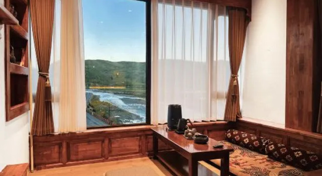 Двухместный люкс Pokhara Wisdom Hotel