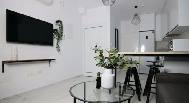 Limnaria 123: Seaside Romantic Flat