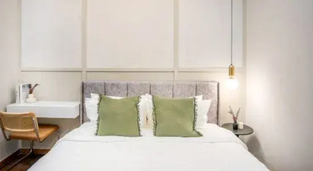 Люкс Deluxe c 1 комнатой с балконом и с видом на город Royce Residence KLCC by MUSAE Kuala Lumpur