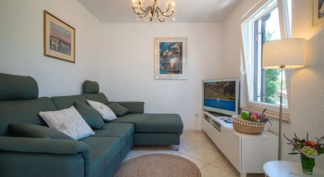Holiday Home Vesna by Interhome, Buchen Sie Ferienhaus Njivice Insel Krk
