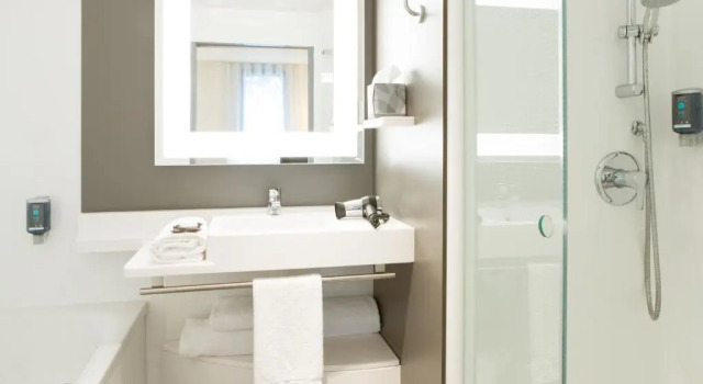 Трёхместный люкс Novotel Suites Lille Europe