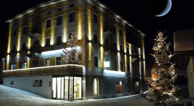 Hotel Münsterhof, Book Hotel Mustair Val Mustair