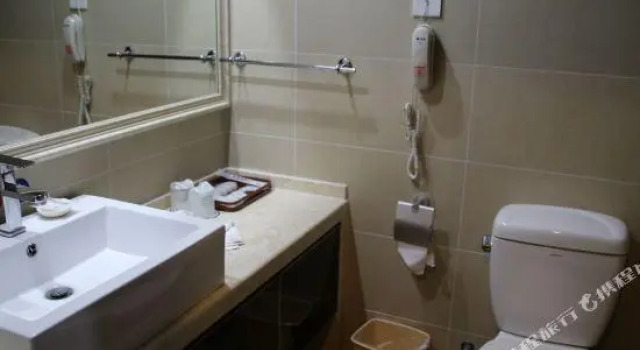 Yulong Hotel, Забронировать Отель Отели Шэньси 3 звезды, 3*