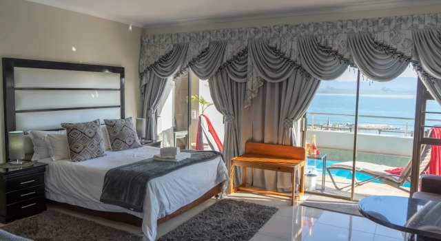 Семейный номер Standard с балконом Bar-t-nique Guest House