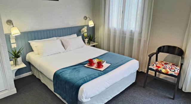 Двухместный номер Classic Logis Hôtel Cartier