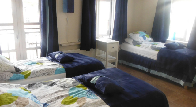 Three Sisters Studio Apartments