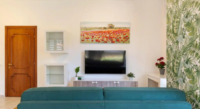 Casa Nives - by Impero House, Prenota Hotel Stresa 