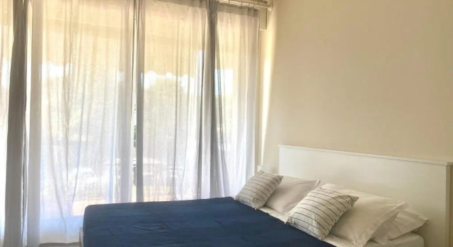 Студия Jolly Apartments