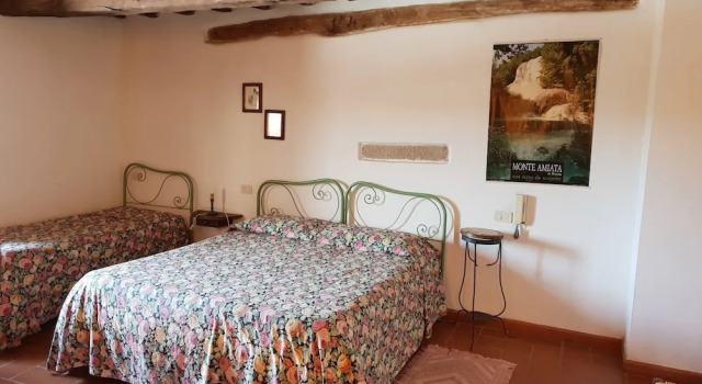 Трёхместный номер Classic с видом на горы Agriturismo Bio I Rondinelli