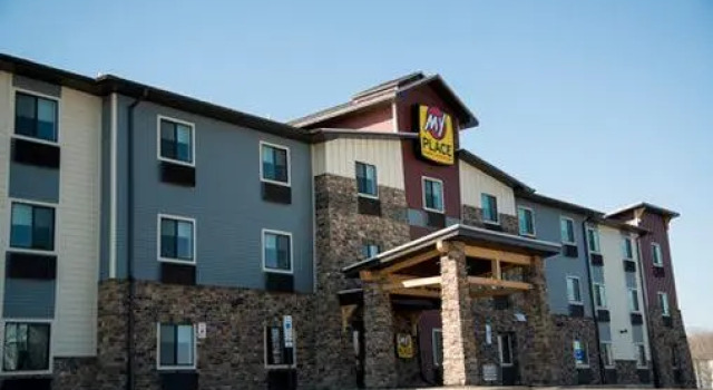 Кровать в общем номере My Place Hotel-Missoula, MT