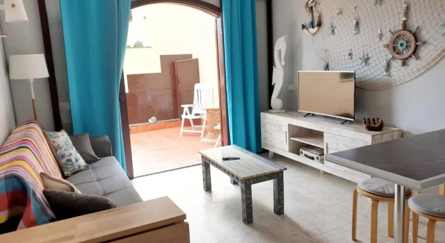 Apartment With one Bedroom in Costa del Silencio, With Pool Access and Wifi - Near the Beach, Book Apartment Hotels in Tenerife with Parking, Parking