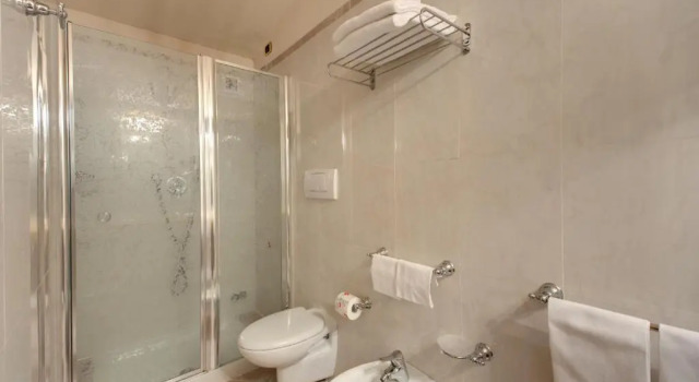 Трёхместный номер Hotel Bigallo
