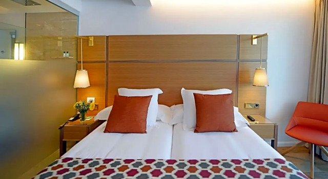 Номер Standard с частичным видом на море Отель Gran Fornells Thalasso and Spa