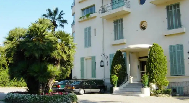 Studio in Cannes, With Wonderful sea View and Enclosed Garden - 250 m From the Beach