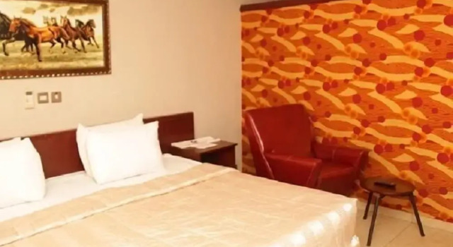 Номер Deluxe Conference Hotel and Suites
