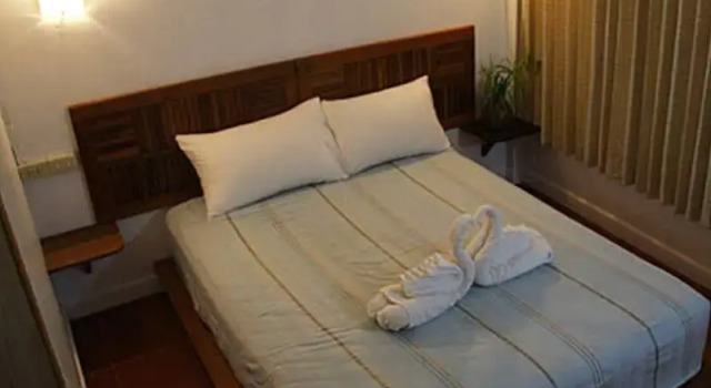 Zan Pla Nade Guesthouse, Забронировать Отель Чианграй провинция Чианграй