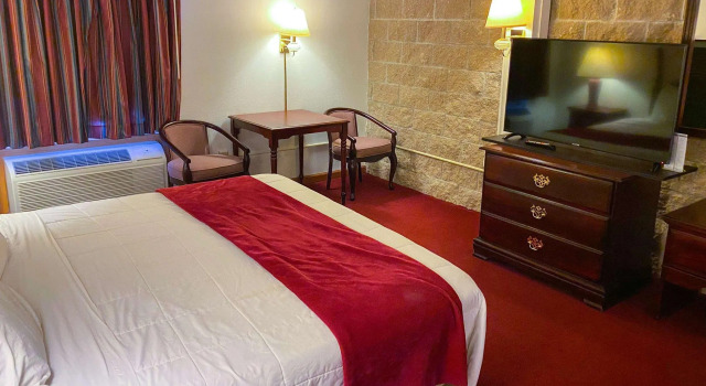 Двухместный номер Standard Voyageur Inn and Conference Center