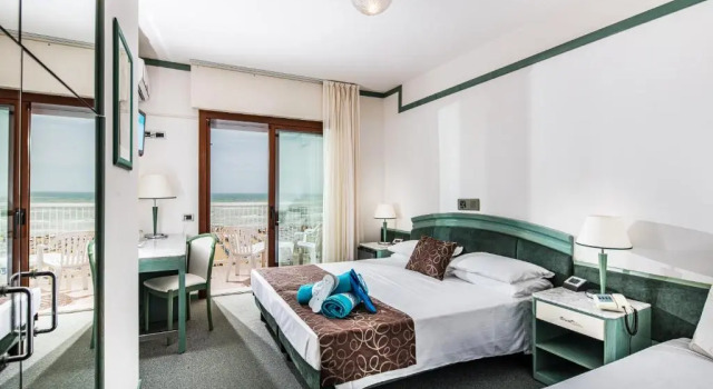 Hotel Atlantic, Book Hotel Hoteller i Friuli Venezia Giulia med parkering, Parkering