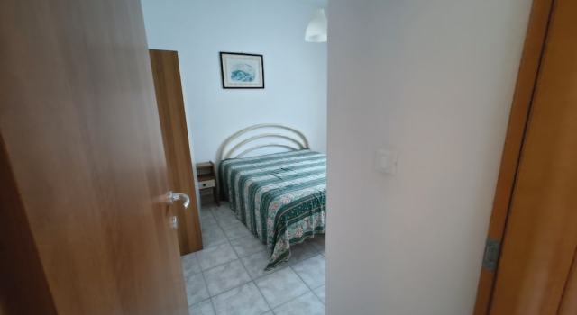 Beachside Apartment With Parking