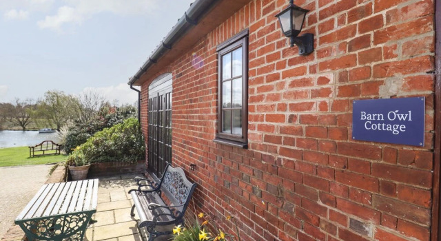 Barn Owl Cottage, Buchen Sie Ferienhaus Saxmundham Suffolk
